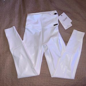 Bombshell Sportswear Snakeskin Shine Leggings